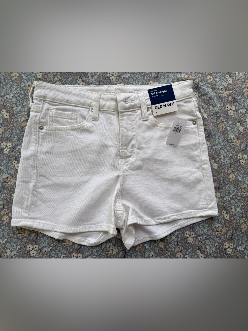 Old Navy White OG Straight High-Rise Jean Shorts